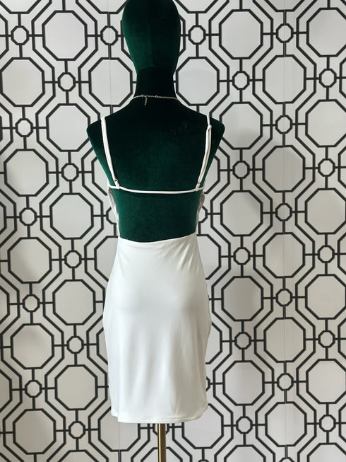 KNIT SLINKY OPEN BACK DRESS